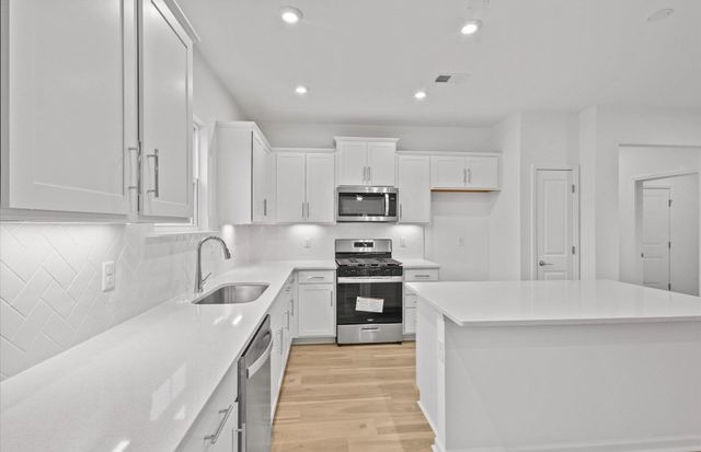 1031 Whitefox Drive, Spartanburg, SC 29307