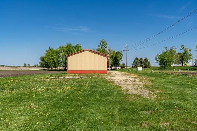 8465 S Mulford Road, Rockford, IL 61109