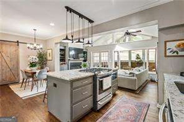 517 Princeton Way NE, Atlanta, GA 30307