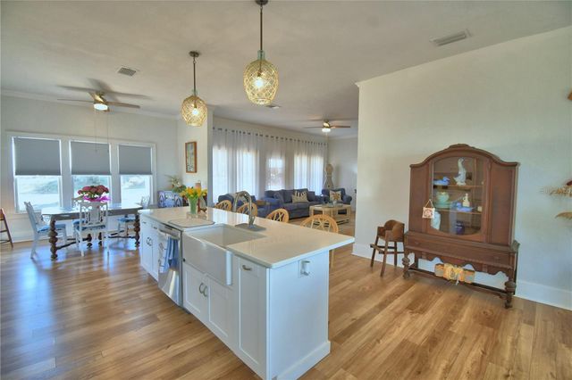 1173 S LAKE REEDY BOULEVARD, Frostproof, FL 33843