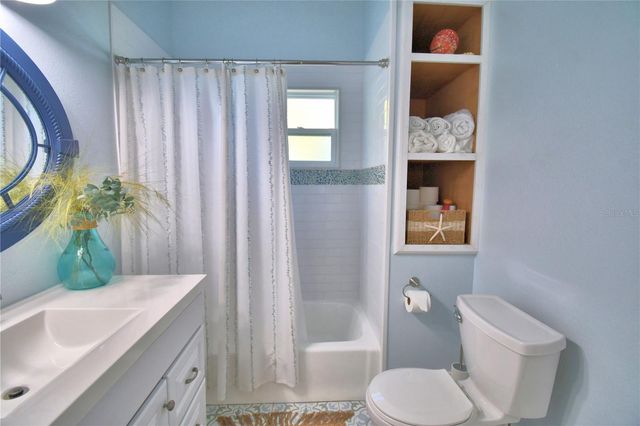 1173 S LAKE REEDY BOULEVARD, Frostproof, FL 33843