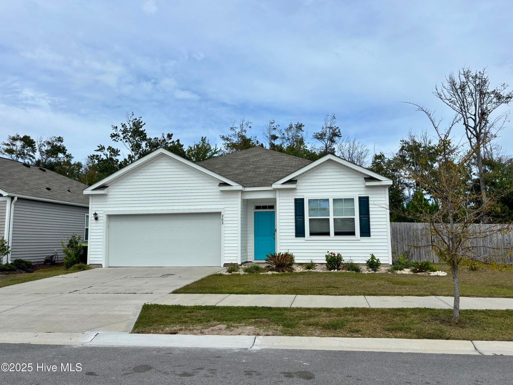 202 Airlie Vista Lane, Holly Ridge, NC 28445