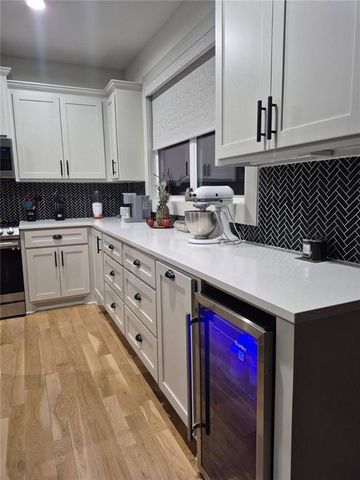 31733 W 168th Court, Gardner, KS 66030