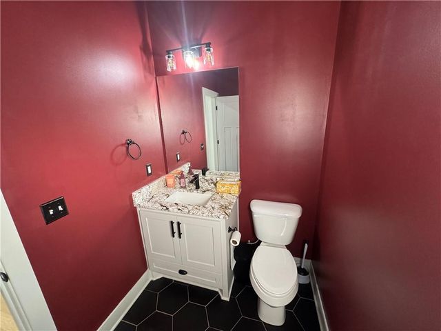 31733 W 168th Court, Gardner, KS 66030