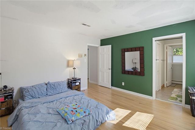 2010 Tennyson Drive, Greensboro, NC 27410