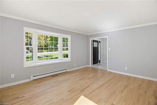 2010 Tennyson Drive, Greensboro, NC 27410