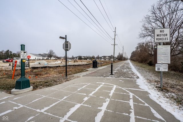 8261 Dan Allen Drive, Fishers, IN 46038