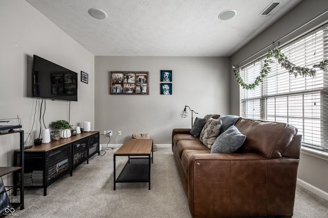 8261 Dan Allen Drive, Fishers, IN 46038