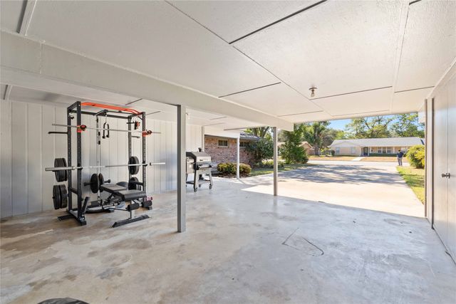 2302 11th Street, Brownwood, TX 76801
