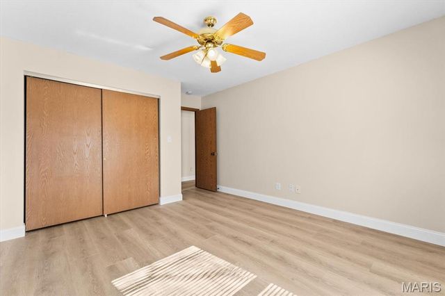 2301 Stonecastle Avenue, Belleville, IL 62221