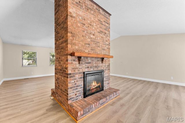 2301 Stonecastle Avenue, Belleville, IL 62221