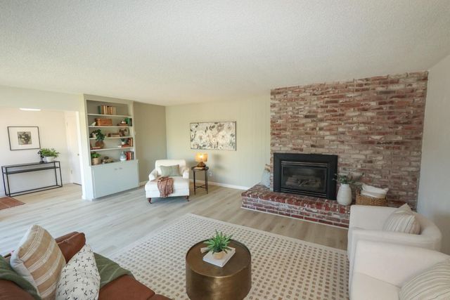 107 Linden Street, Santa Cruz, CA 95062