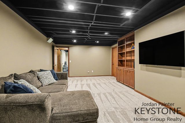 5964 Chicago Drive, Zeeland Twp, MI 49464