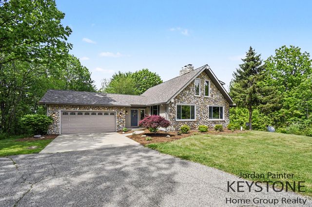 5964 Chicago Drive, Zeeland Twp, MI 49464