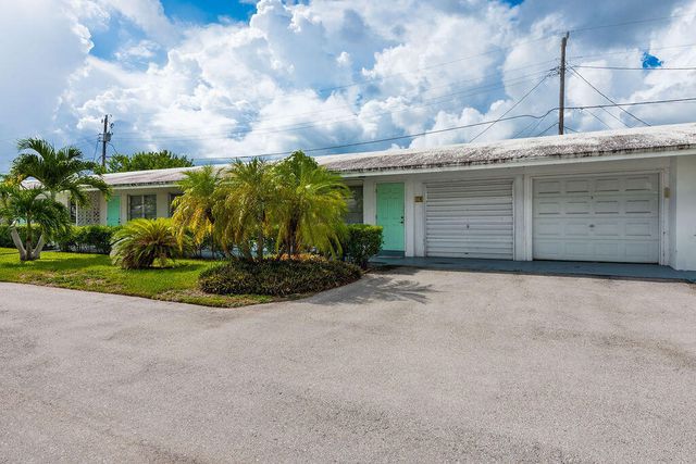 722 Ridge Road 2, Lantana, FL 33462