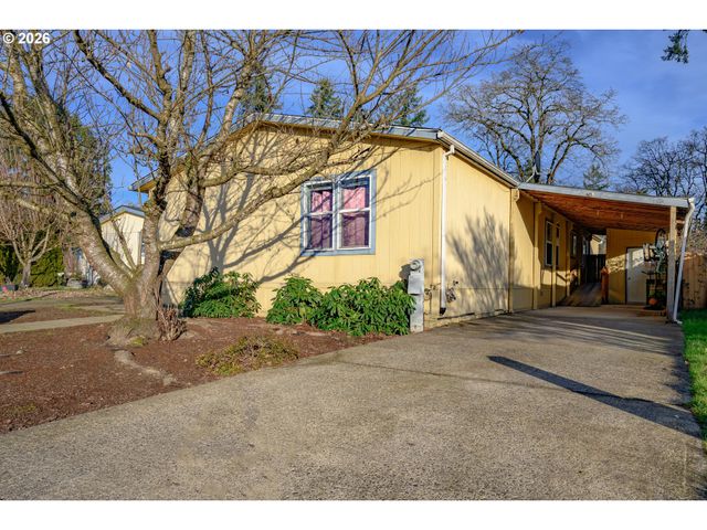 1282 E 3RD St 83, Lafayette, OR 97127