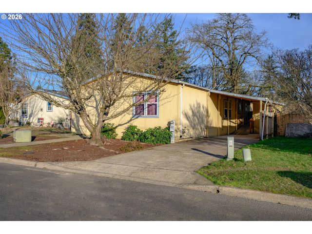 1282 E 3RD St 83, Lafayette, OR 97127