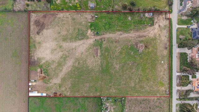 214 Scheller Avenue, Morgan Hill, CA 95037