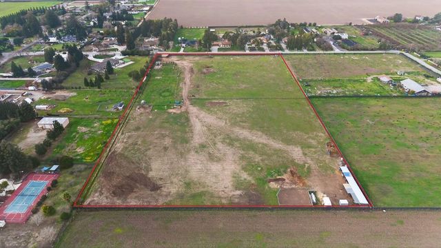 214 Scheller Avenue, Morgan Hill, CA 95037