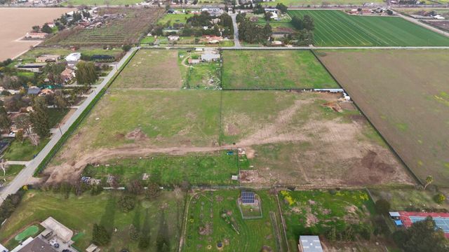 214 Scheller Avenue, Morgan Hill, CA 95037