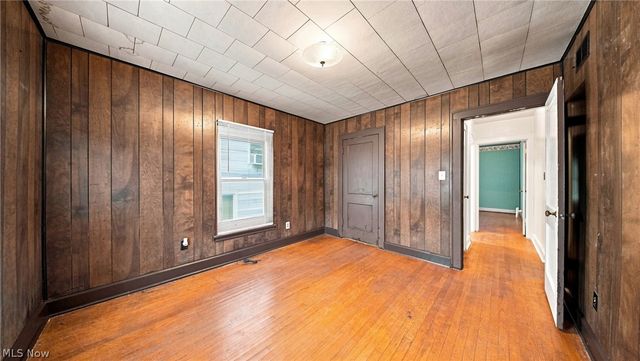 4511 Emerson Avenue, Parkersburg, WV 26104