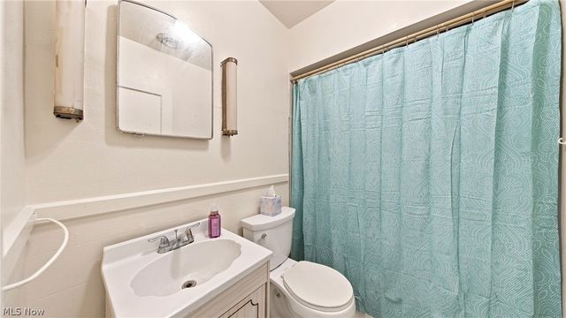 4511 Emerson Avenue, Parkersburg, WV 26104