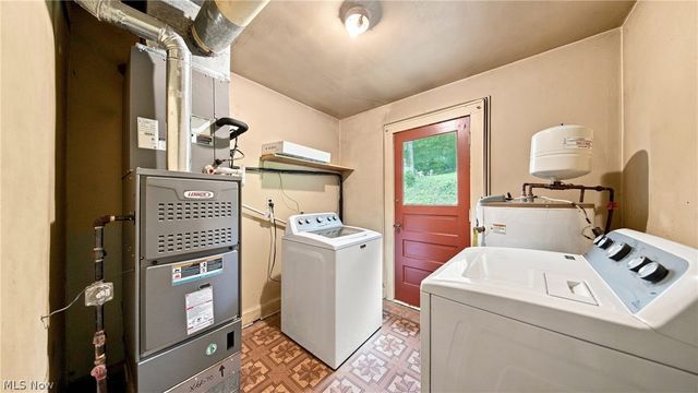 4511 Emerson Avenue, Parkersburg, WV 26104