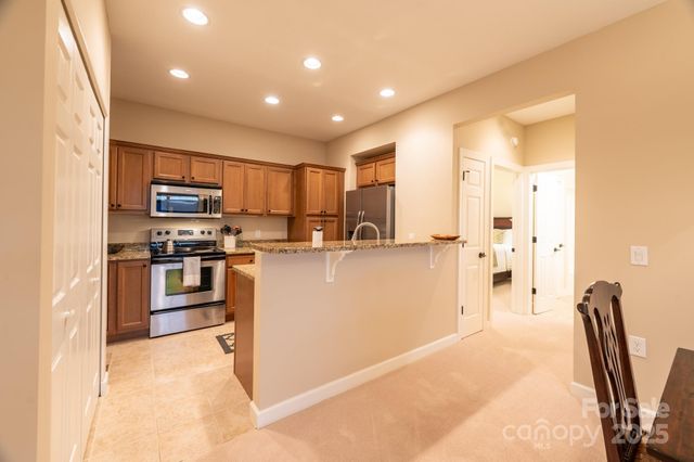 120 Pleasant View Boulevard, Sugar Mountain, NC 28604