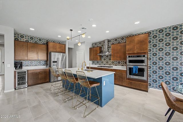 6325 S 24TH Place, Phoenix, AZ 85042