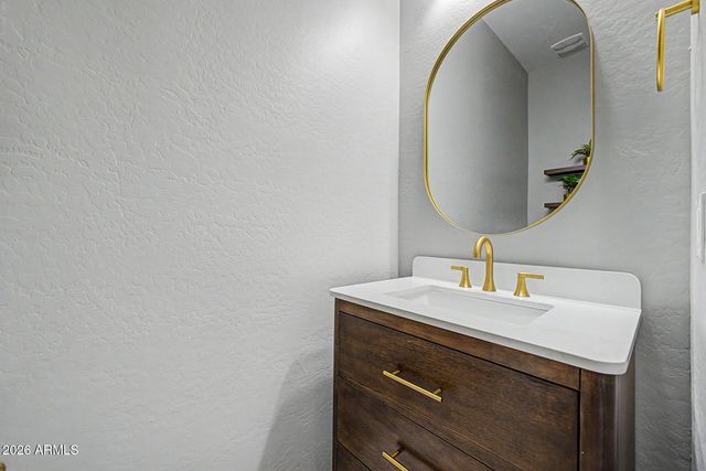 6325 S 24TH Place, Phoenix, AZ 85042