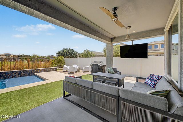 6325 S 24TH Place, Phoenix, AZ 85042