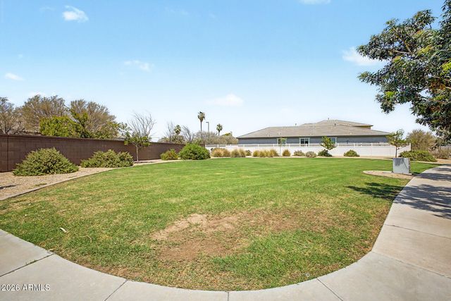 6325 S 24TH Place, Phoenix, AZ 85042