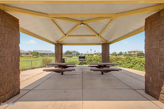 6325 S 24TH Place, Phoenix, AZ 85042