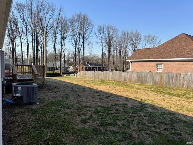 1999 Hickory Hill Court, Newburgh, IN 47630