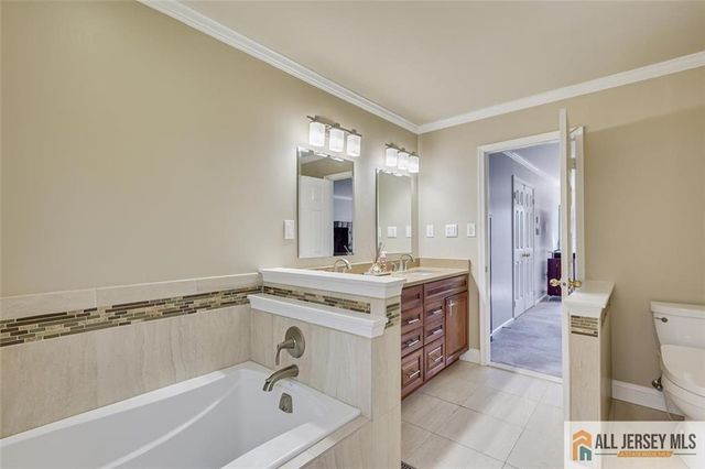 13 Patricia Way, South Brunswick, NJ 08824