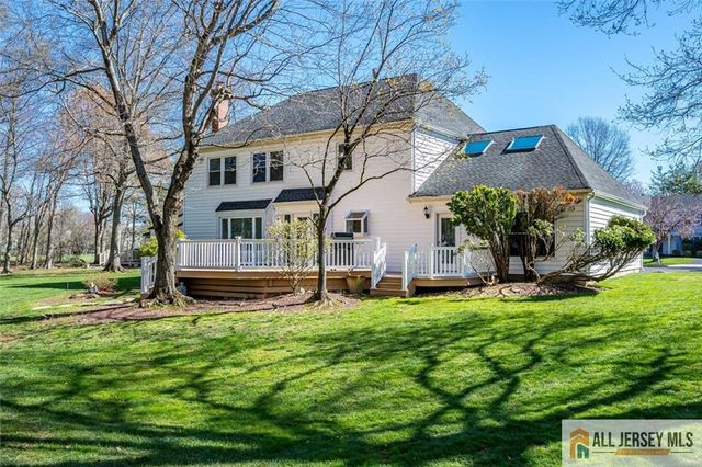 13 Patricia Way, South Brunswick, NJ 08824