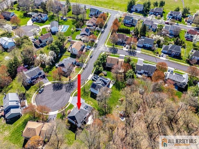 13 Patricia Way, South Brunswick, NJ 08824