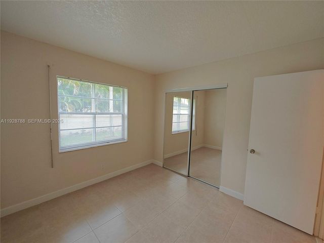 8750 Royal Palm Blvd 111-3, Coral Springs, FL 33065