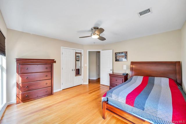 27 Grant Street, Port Jefferson Station, NY 11776