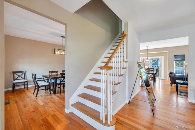 27 Grant Street, Port Jefferson Station, NY 11776