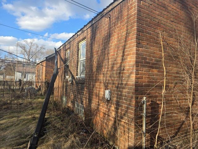 14677 Cloverlawn Avenue, Detroit, MI 48238