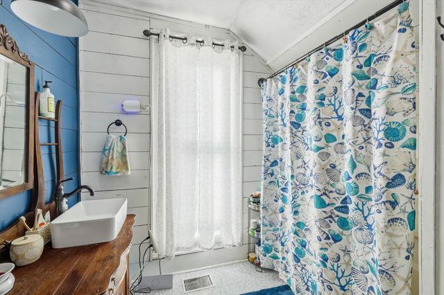 201 Shaffner Street, Ponder, TX 76259