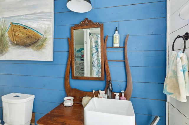 201 Shaffner Street, Ponder, TX 76259