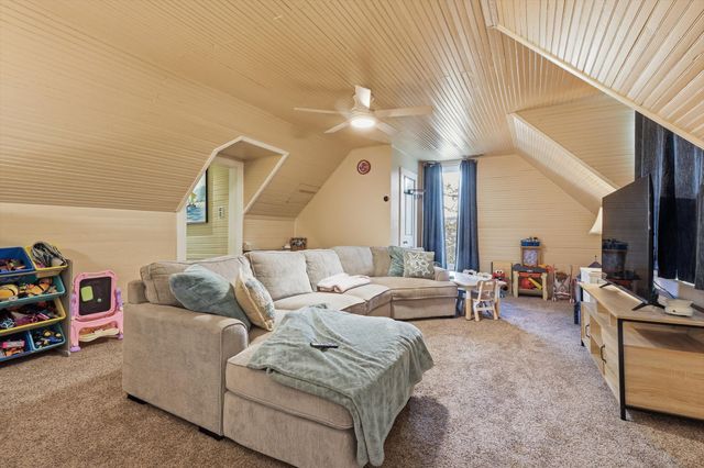 201 Shaffner Street, Ponder, TX 76259