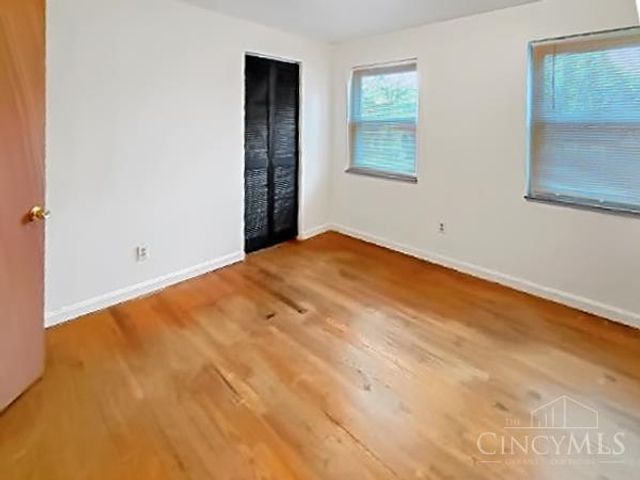 1535 Kenova Avenue, Cincinnati, OH 45237