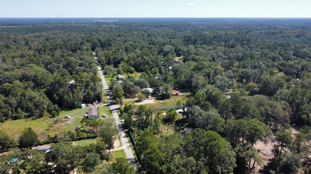 402 County Road 3708, Splendora, TX 77372