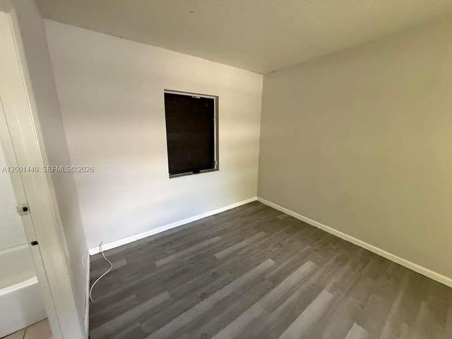 817 NW 10th St 2, Hallandale Beach, FL 33009