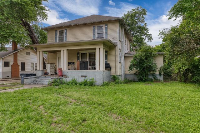 2220 Bosque Boulevard, Waco, TX 76707