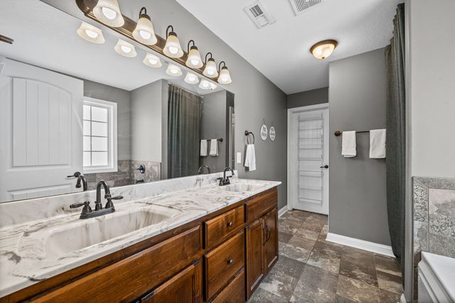 1764 Autumnwood Blvd, Clarksville, TN 37042