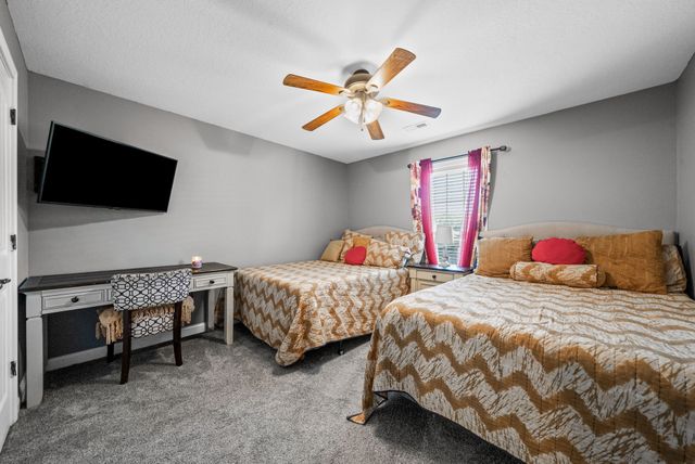 1764 Autumnwood Blvd, Clarksville, TN 37042